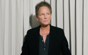 Fleetwood Mac's Manager: Lindsey Buckingham Is Responsible for His Own Exit From Band