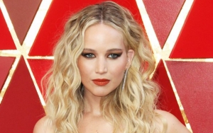 Jennifer Lawrence Debuts Baby Bump in First Outing Since Pregnancy News