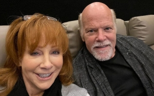 Reba McEntire Rescued From Crumbling Building While Touring Old Site With Boyfriend