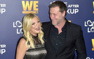 Dean McDermott Shuts Down Divorce Rumors With Tori Spelling: 'It's Just Weird'