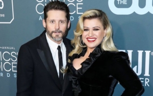 Kelly Clarkson Nabs Two Other Properties in Brandon Blackstock Divorce