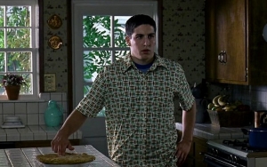 Jason Biggs Flustered by Son's Question About 'Apple Pie' Scene From 'American Pie' 