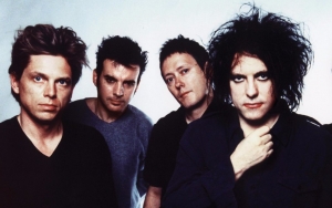 Simon Gallup Rejoins The Cure, Two Months After Announcing Exit