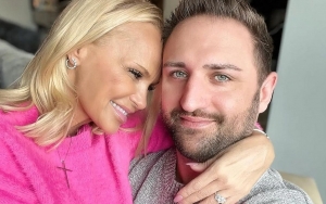 Kristin Chenoweth 'Will Race to Greet' Fiance at Altar Following Romantic Proposal