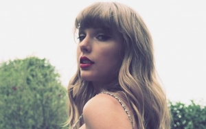 Taylor Swift Breaks Record as 'Red' Reissue Sells Over 500,000 in Just Five Days 