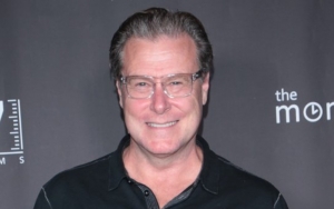 Dean McDermott Gets Into Scuffle During Hockey Game Amid Tori Spelling Divorce Rumors