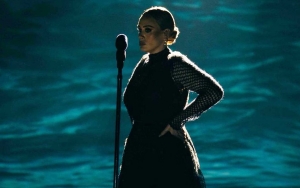Adele Surprises Schoolteacher With Tickets to Her Concert After Emotional Reunion