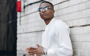 Wizkid's Concert Nearly Ends in Chaos as Fans Storm Venue