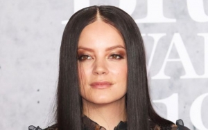 Lily Allen Sparks Concerns With Shockingly Skinny Look at 2021 Fashion Awards