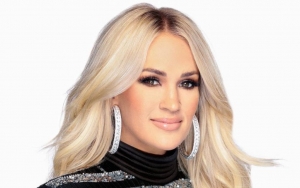 Carrie Underwood Joined by Gospel Choir at Rockefeller Center Christmas Tree Lighting Ceremony