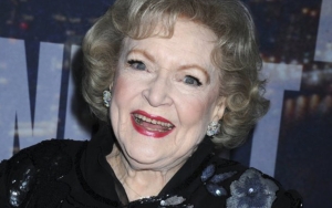 Betty White's Agent Claims Her Cause of Death Isn't Related to COVID-19 Vaccine Booster
