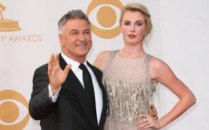 Ireland Baldwin Revisits Dad Alec's 'Thoughtless Little Pig' Insult: 'Jokes on You' 