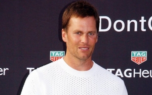 Tom Brady Blasted for Using Curse Word While Responding to His Super Bowl Calendar Reminder