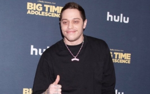 Pete Davidson Close to Joining Jeff Bezos' Blue Origin Space Flight