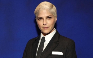 Selma Blair Shows Neck Injuries From Alleged Domestic Attack by Her Ex-Boyfriend