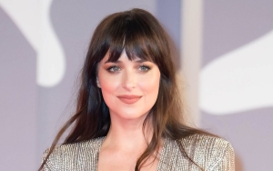Dakota Johnson Admits to Crashing Weddings 'a Lot' Since It's One of Her 'No. 1 Hobbies'