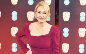 Twitter Takes Down Trans Activist's Video Containing J.K. Rowling's 'Death Threat'