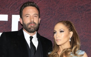 Jennifer Lopez Sparks Ben Affleck Engagement Rumors After Flaunting Huge Diamond Ring