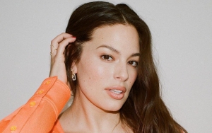 Ashley Graham Shares Topless Selfies to Show Off 3-Month Postpartum Body