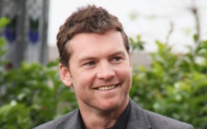 'Avatar' Fans Could Expect 'The Way of Water' to Be 'Mind-Blowing', Brags Sam Worthington
