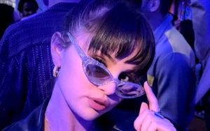 Selena Gomez Jokes She'll 'Take Anyone' as Her BF During Her 'SNL' Hosting Debut