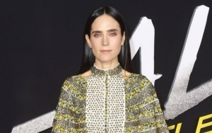 Jennifer Connelly Spends 'a Lot of Time' Bartending on Set of 'Top Gun: Maverick'