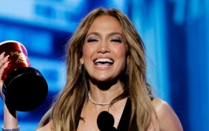Jennifer Lopez Gets Emotional After Receiving Generation Award at the MTV Movie and TV Awards