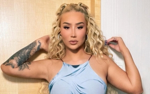 Iggy Azalea Snaps at Fan Over Apparent Complimenting Comment About Her Twerking