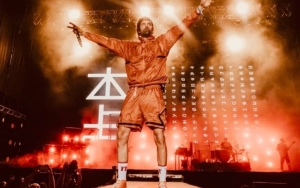 Serge Pizzorno Becomes Kasabian's Frontman Because He Has 'No Choice'
