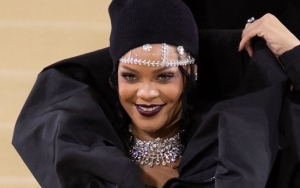 Rihanna Flashes Her Stomach 3 Months After Giving Birth