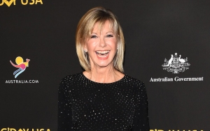 'Grease' Star Olivia Newton-John Dies at 73 After Breast Cancer Diagnosis