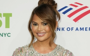 Chrissy Teigen Claps Back at Trolls Criticizing Her 'Changing' Looks