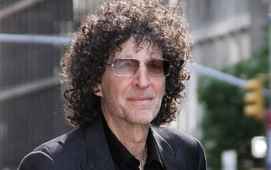 Howard Stern Confirms His Father's Death