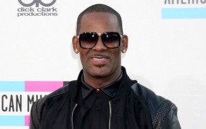 Prosecutors Determined to Uncover R. Kelly's 'Hidden Dark Side' in Trial