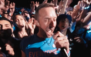 Coldplay Perform 'Humankind' With the Crowd in Newly-Released Music Video