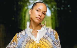 Alicia Keys Reacts to Being Kissed by a Fan During Concert 