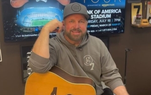 Garth Brooks Gets Teary Eyes at Irish Concert