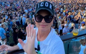 Shania Twain Reveals 'Very Bad Bout' With Covid-19