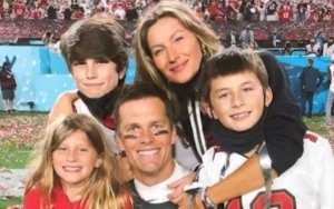 Tom Brady Spends Quality Time With Kids at Cinema After Finalizing Divorce From Gisele Bundchen