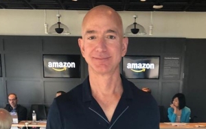 Jeff Bezos Denies Alleged 'Unsafe and Unsanitary Work Conditions' as He's Sued by Ex-Housekeeper