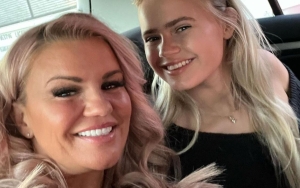 Kerry Katona and Daughter Flew to Turkey for Dental Treatment