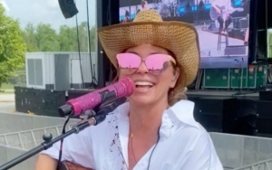 Shania Twain Fears She'll Permanently Lose Her Voice Despite Surgery to Repair Vocal Cords