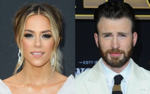 Jana Kramer Clarifies Her 'Embarrassing' Bathroom Incident Involving Ex Chris Evans 