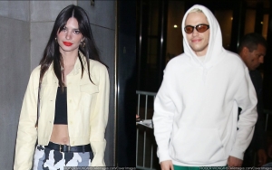Emily Ratajkowski Wants to Date 'Multiple' Men and Women Amid Pete Davidson Romance Rumors