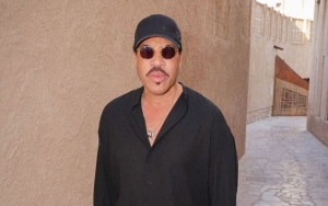 Lionel Richie Says Being 'Icon' Means Getting 'Older and Wiser'