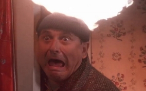 Joe Pesci Suffered From 'Serious Burns' While Filming 'Home Alone 2' 