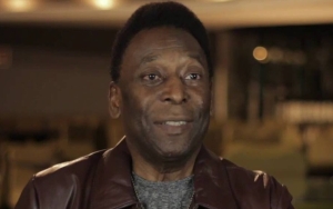 Pele Receives End-of-Life Care as He's No Longer Responding to Cancer Treatment