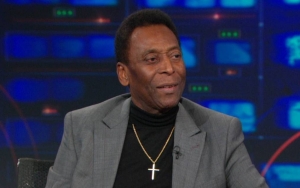 Pele's Daughters Reveal He's Treated for Lung Infection Due to Covid, But Insist He's Not at Risk