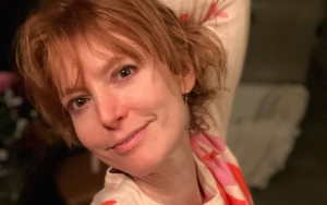 Alicia Witt Shows Off New Hair After Completing Cancer Treatment