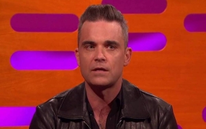Robbie Williams: 'I Still Can't Be Trusted With Pills' Despite Being Sober for Two Decades